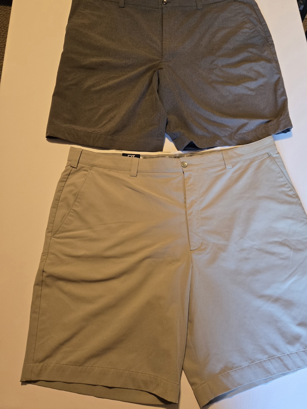 Lot 2 Cutter & Buck Golf Shorts Mens 42 Gray Khaki CB DryTec Spandex FLAWED